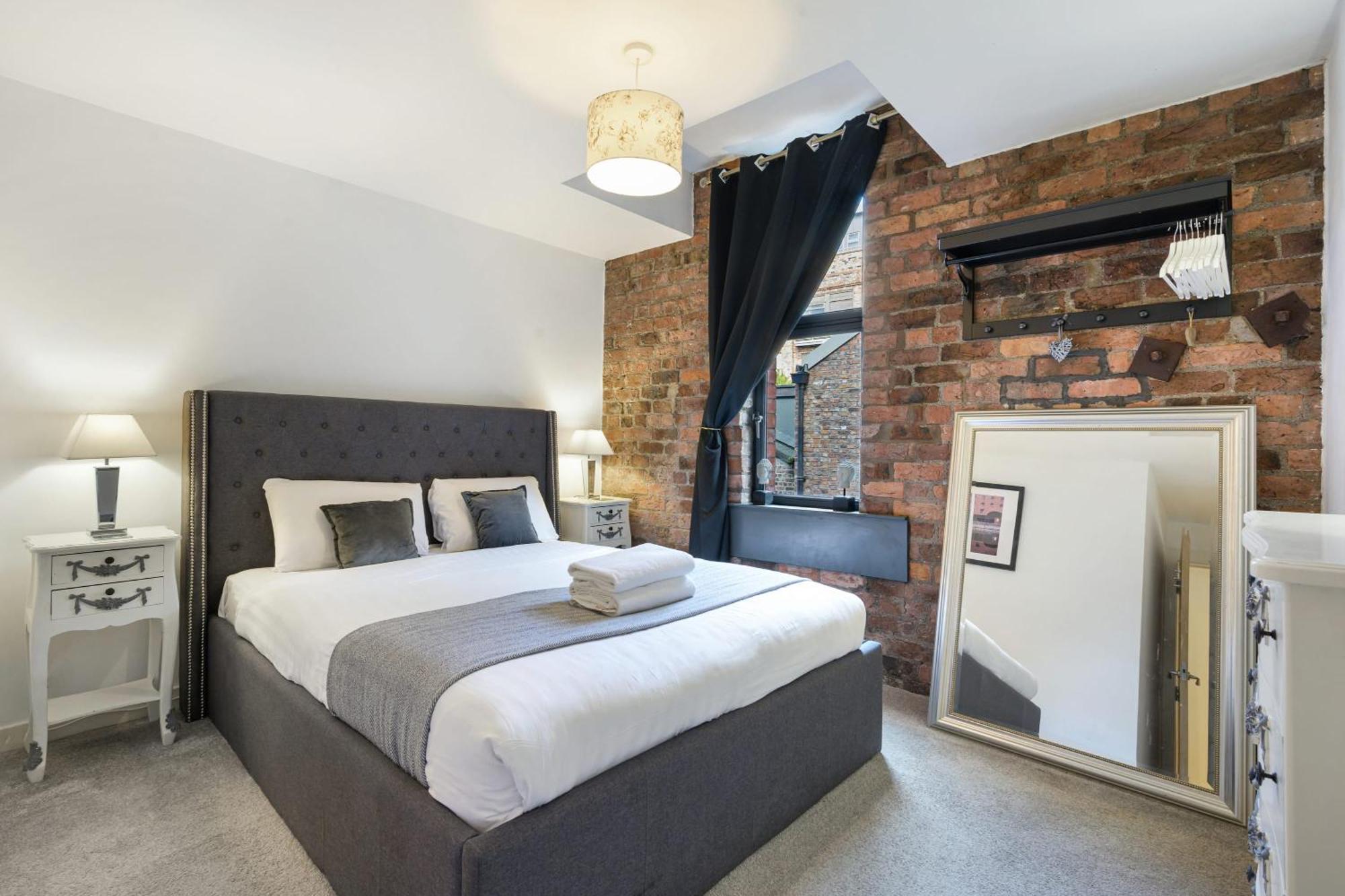 Host & Stay - Henry'S Hideaway Liverpool Extérieur photo